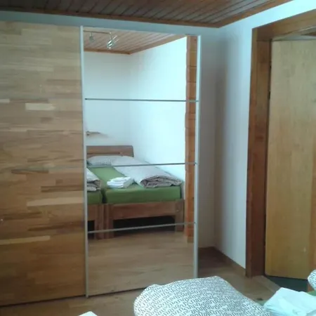 Echo 1- Stock Ost Apartamento